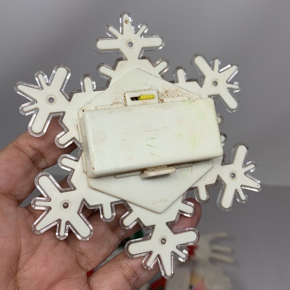 5 pc vintage Christmas decor lot Bird house Santa reindeer star & tree - Picture 6 of 17